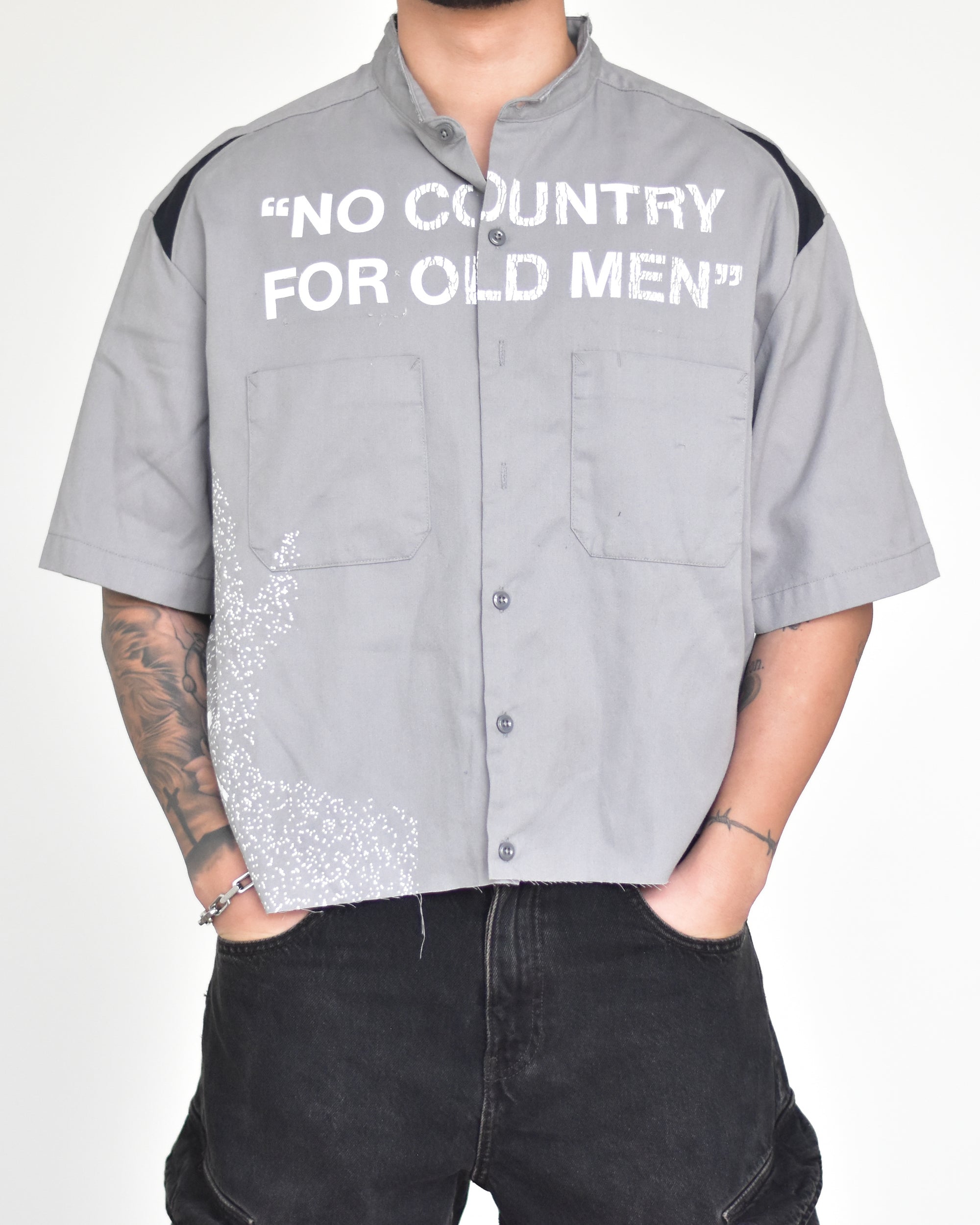 NO COUNTRY FOR OLD MEN WORK SHIRT - GRAY