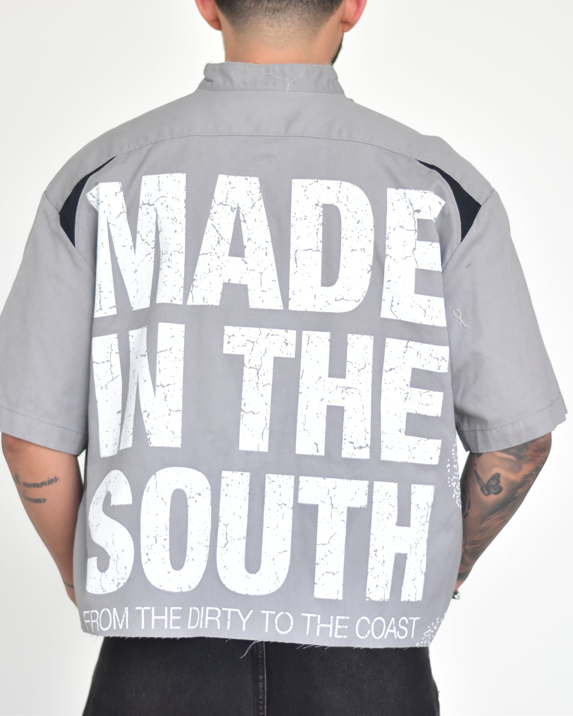 NO COUNTRY FOR OLD MEN WORK SHIRT - GRAY